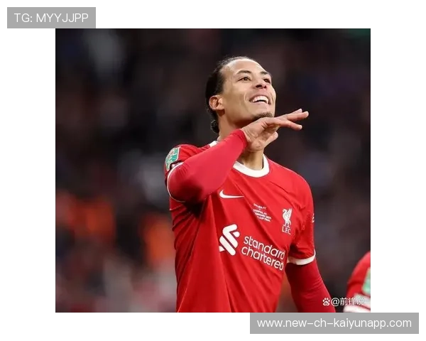 利物浦—范迪克高点解围化险为夷