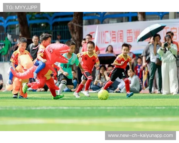 特色足球文化活动在全国范围内逐步普及，足球特色学校宣传片