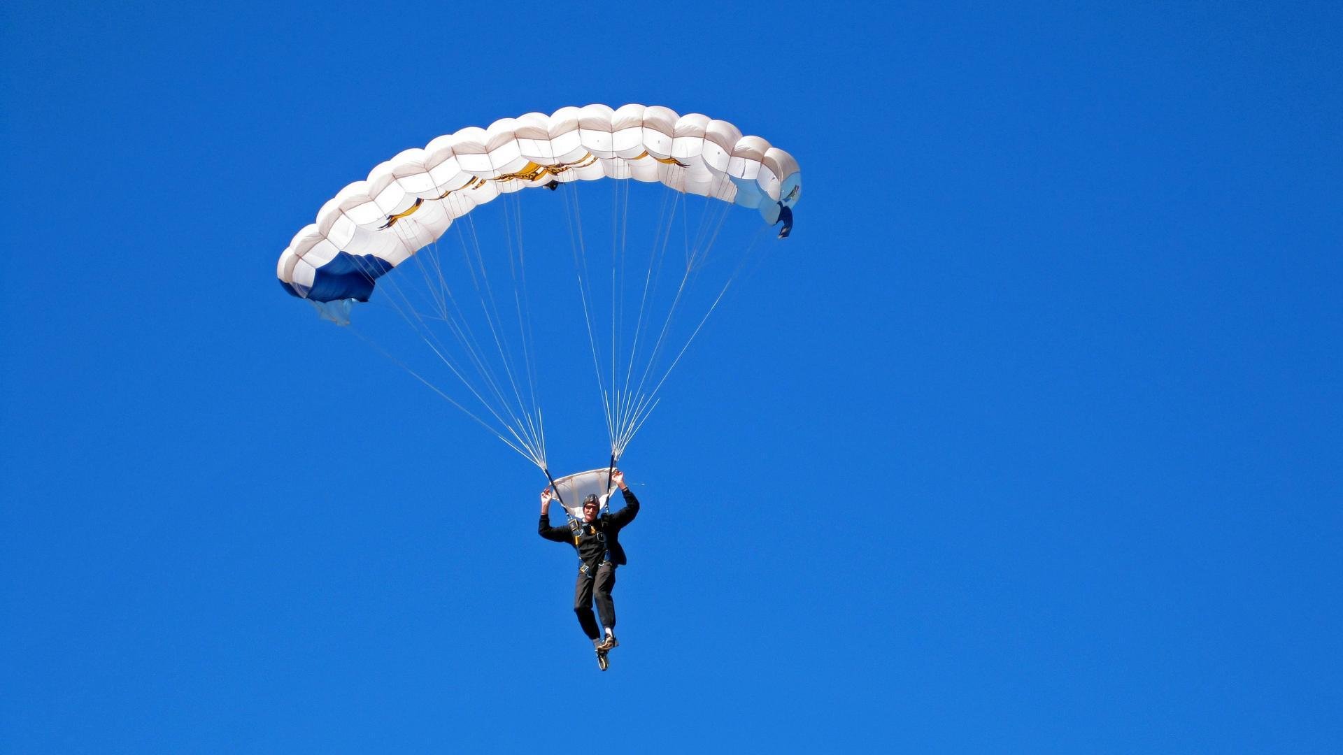 体能与技术结合的乒乓球训练模式受青睐，乒乓球运动体能训练指南